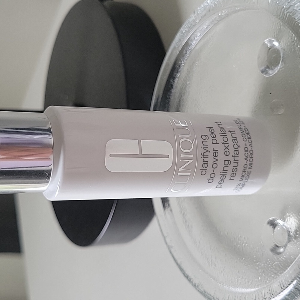 Clinique Clarifying do- over peel